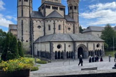 02_41591f12-e9cc-4d92-9feb-5e05fa221db6