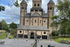 05_220ce7d9-65e6-48d8-ab7d-f614bb6d5825